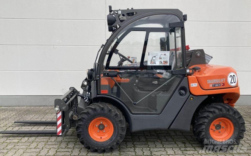 Ausa T 144 H X4 Teleskoplader