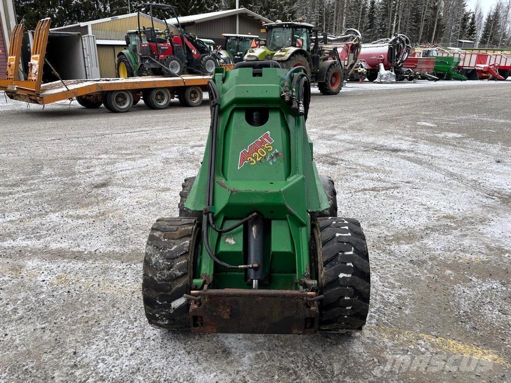 Avant 320 Multifunktionslader