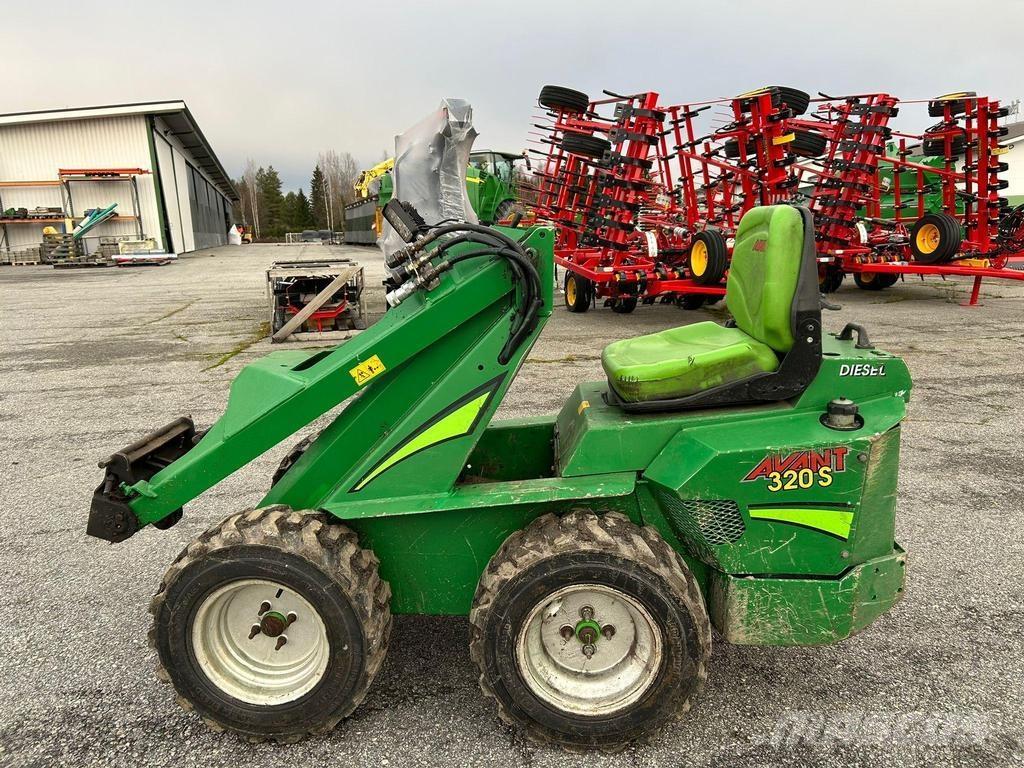 Avant 320S Multifunktionslader