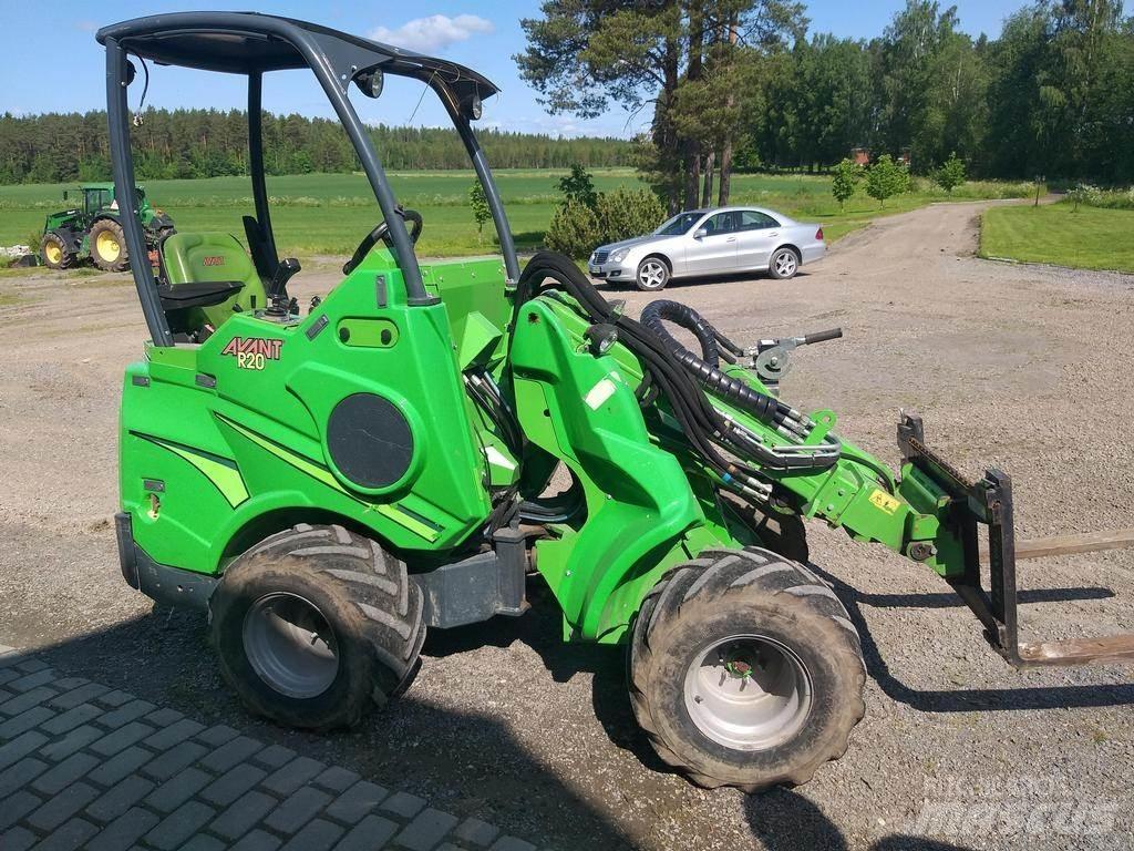 Avant R20 Multifunktionslader