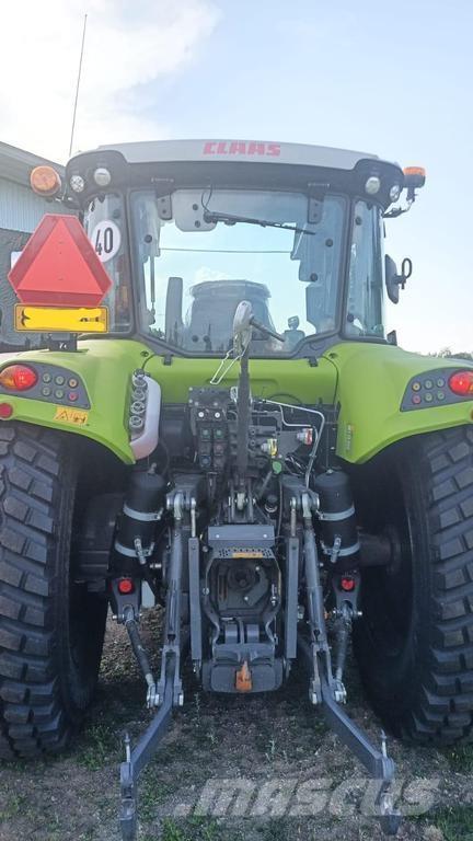 CLAAS 420 Traktoren