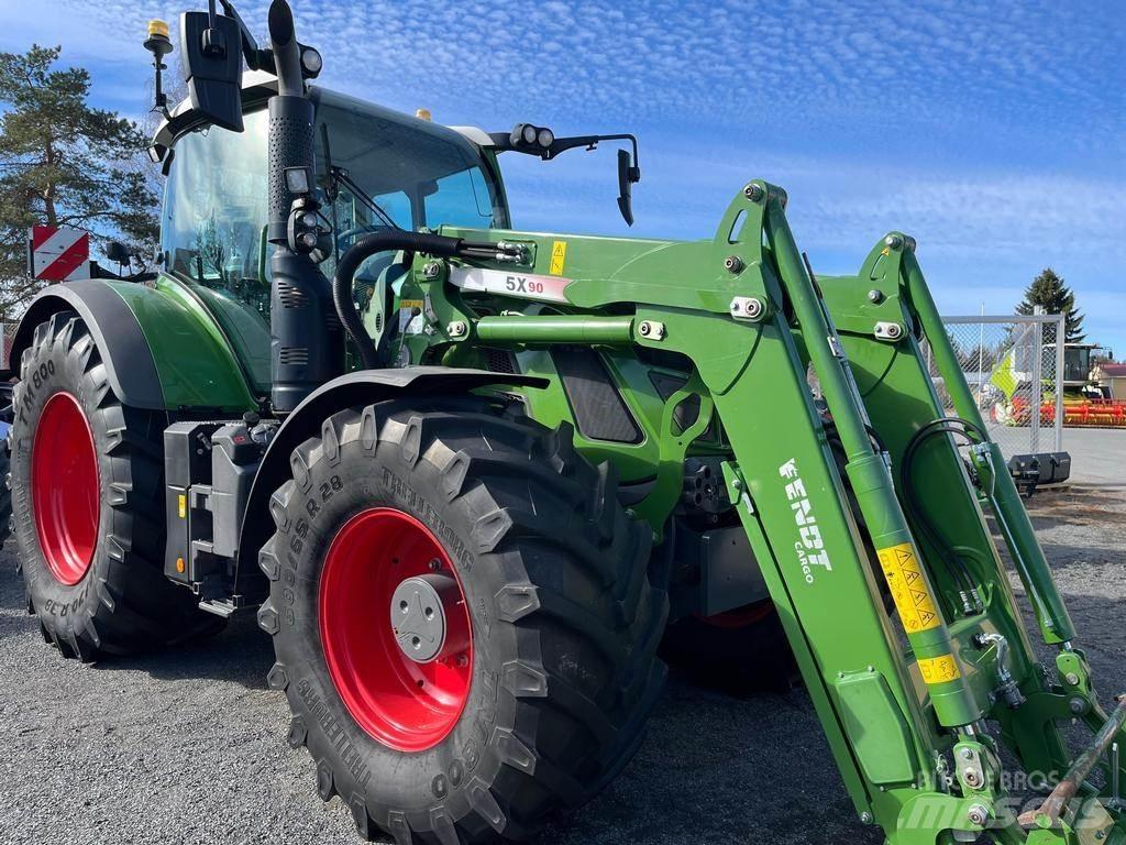 Fendt 718 Traktoren