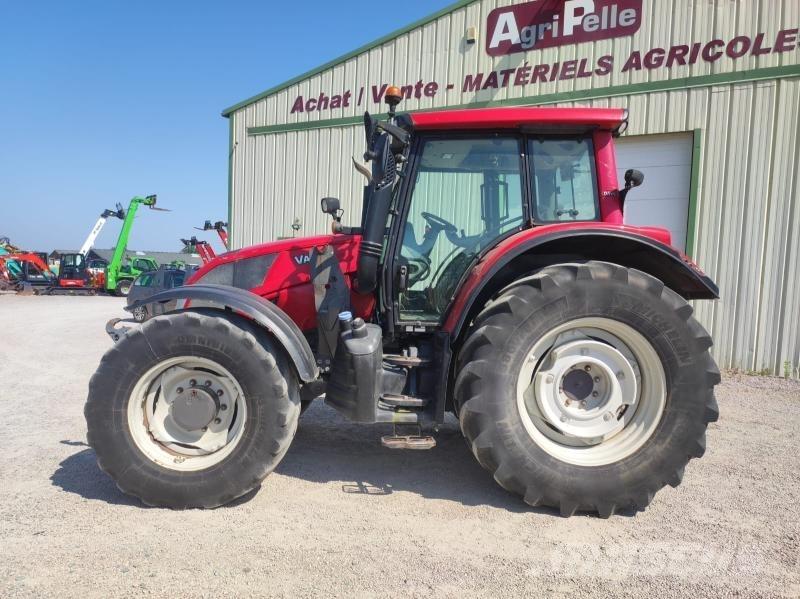 Valtra N163 Traktoren
