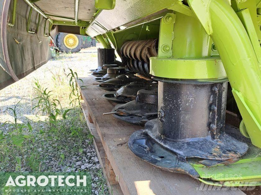 CLAAS 3100 FRC Traktoren