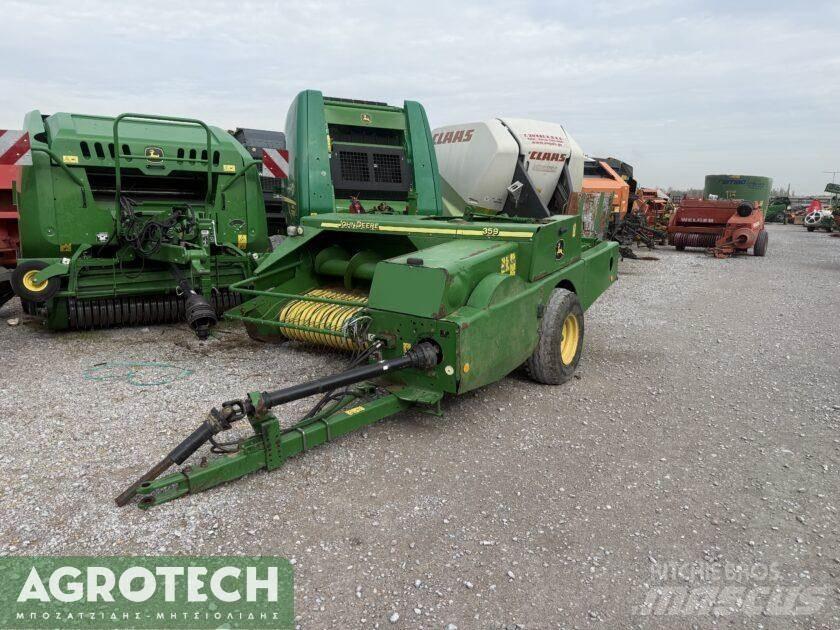 John Deere 359 Traktoren