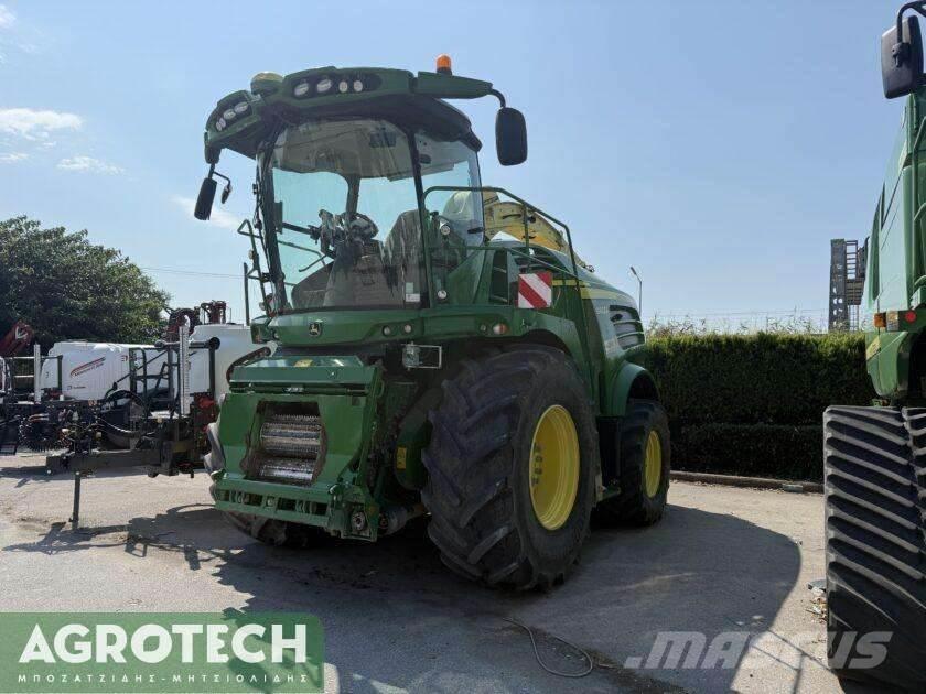 John Deere 8300 Traktoren