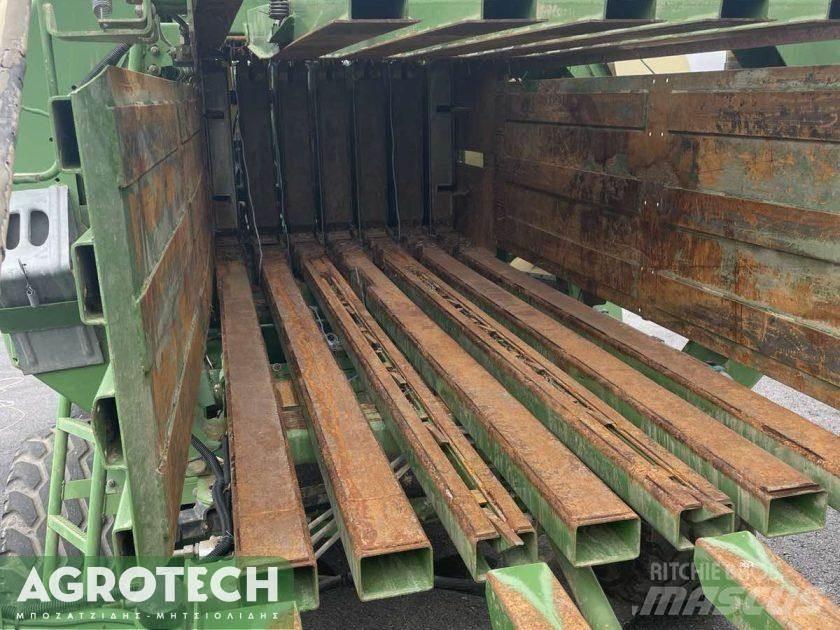 Krone Big Pack 1290 Rundballenpressen
