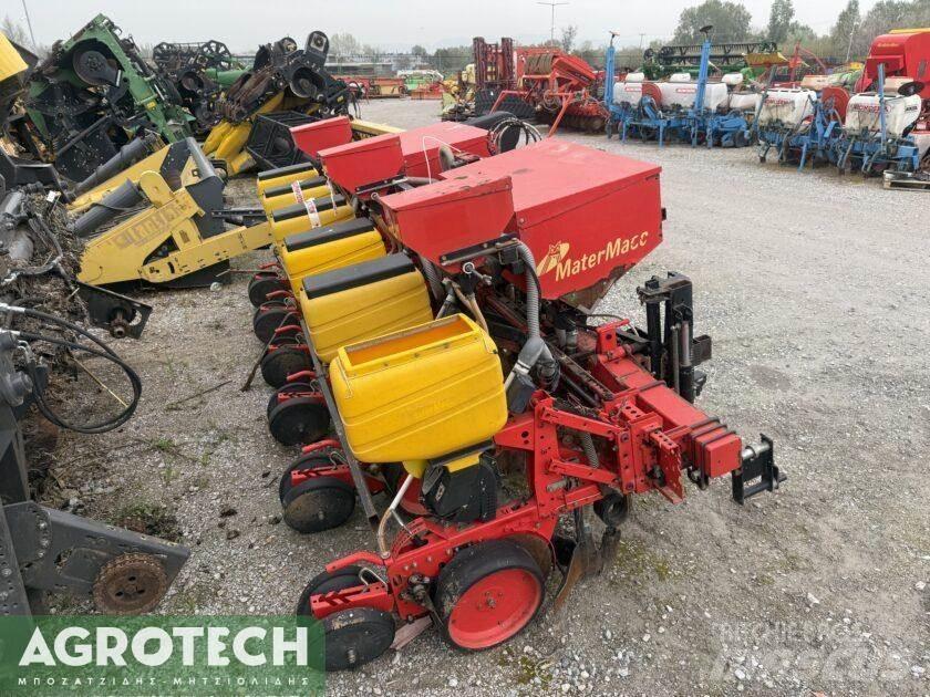 MaterMacc MS 8200 Traktoren