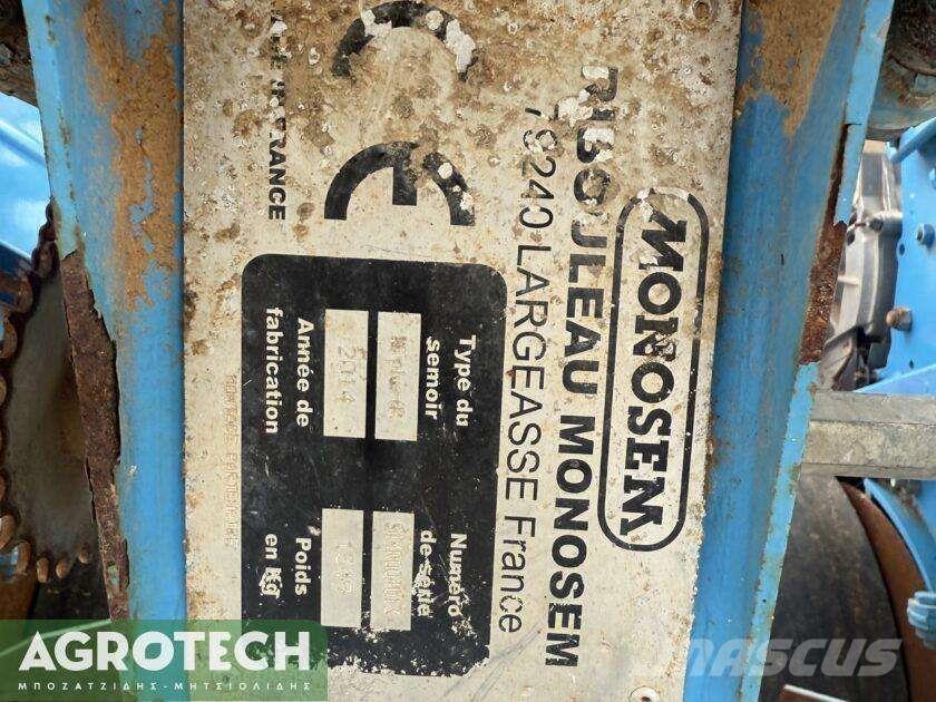 Monosem NG PLUS 4 Traktoren