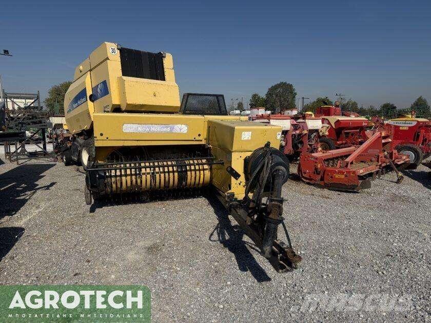 New Holland 570 Rundballenpressen