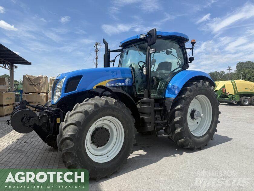 New Holland T7030 Traktoren