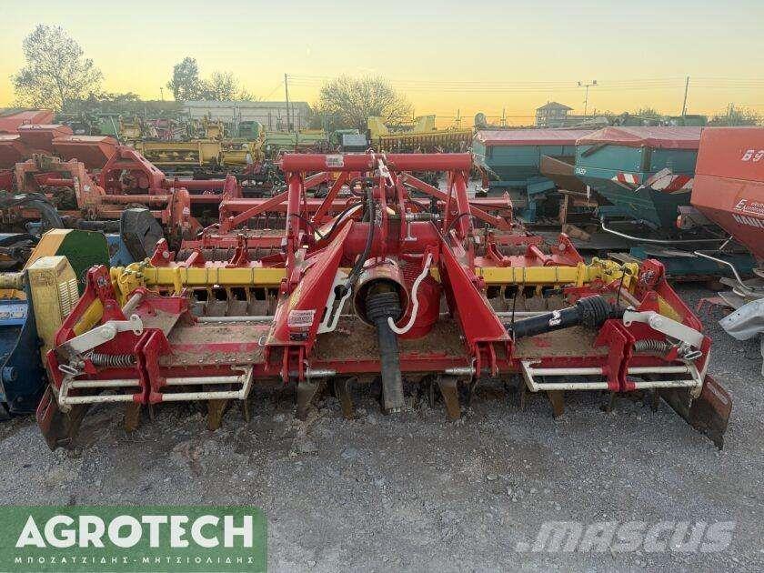 Pöttinger  Traktoren