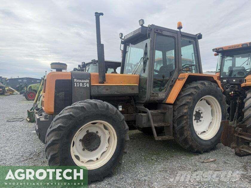 Renault 110-54 Traktoren