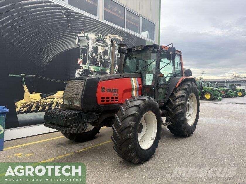 Valmet 8400 Traktoren