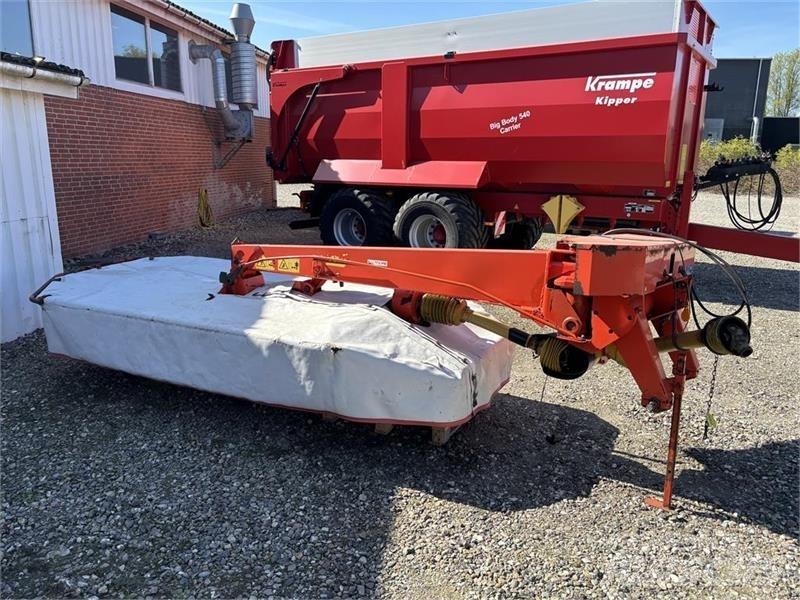 Kuhn GMD 702 Schwader