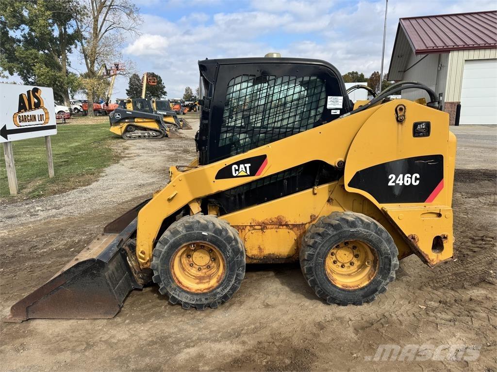 CAT 246C Kompaktlader