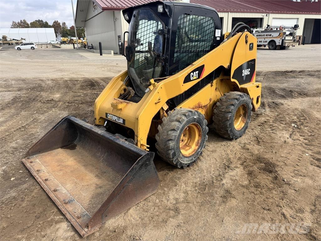 CAT 246C Kompaktlader