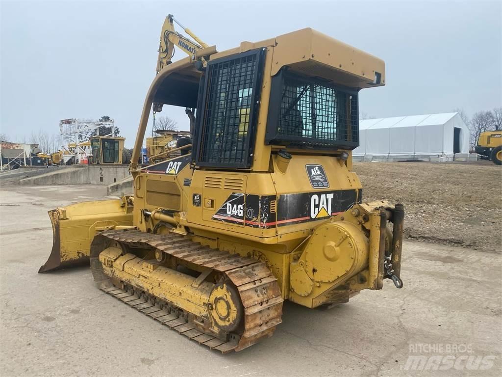 CAT D4G XL Bulldozer