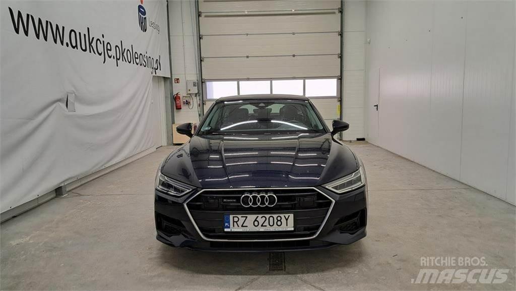 Audi A7 PKWs