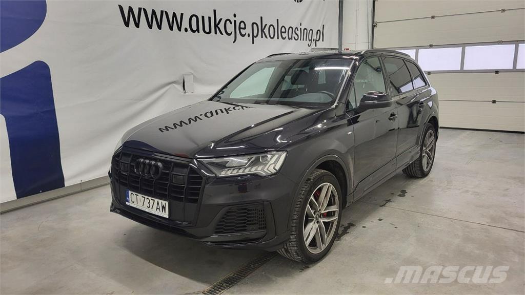 Audi Q7 PKWs