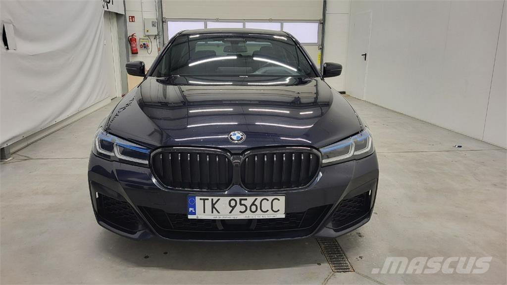 BMW 530 PKWs