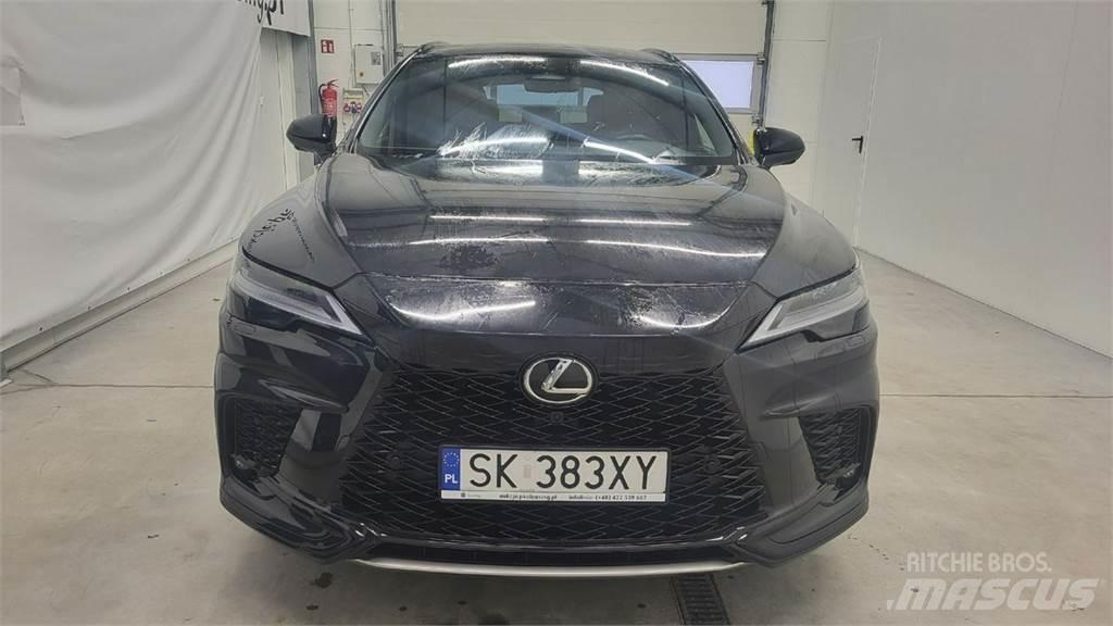 Lexus RX PKWs