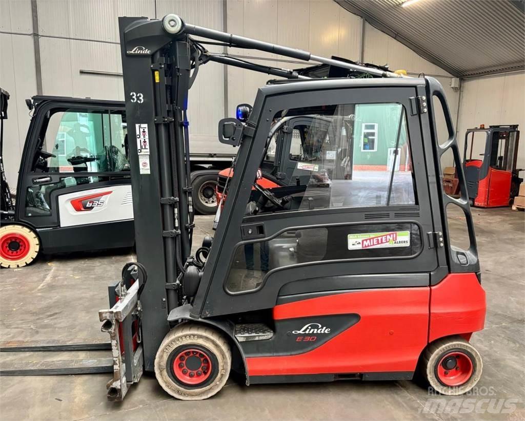 Linde E 30 - 01 Elektrostapler