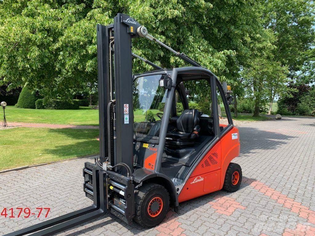 Linde H 25 T 02 Gasstapler