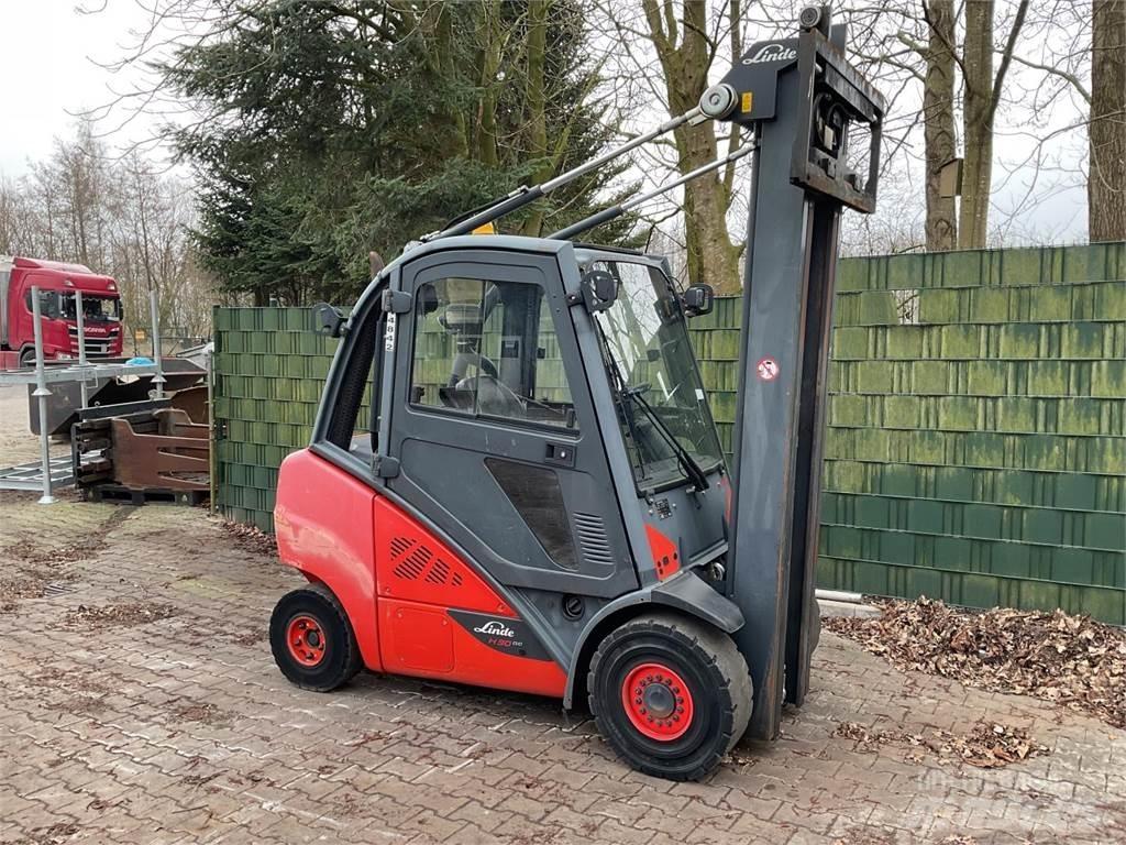 Linde H 30 D 02 EVO Dieselstapler