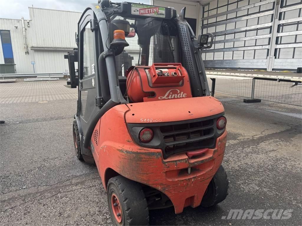Linde H 30 T Gasstapler