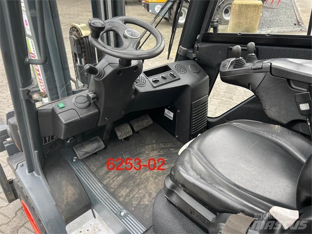 Linde H 30 T 02 EVO Gasstapler