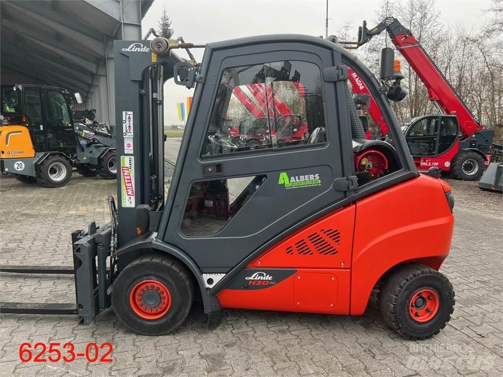 Linde H 30 T 02 EVO Gasstapler