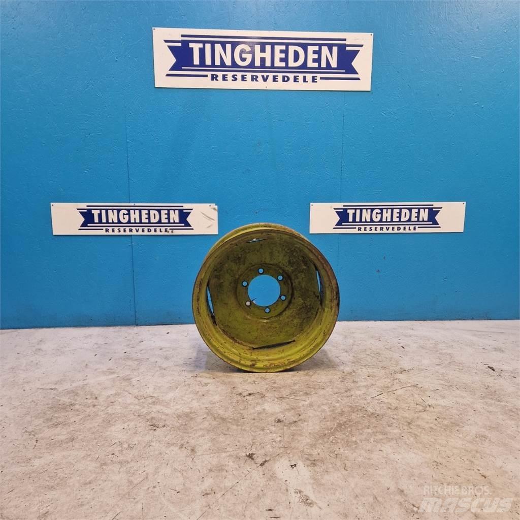  24 W10x24 Reifen