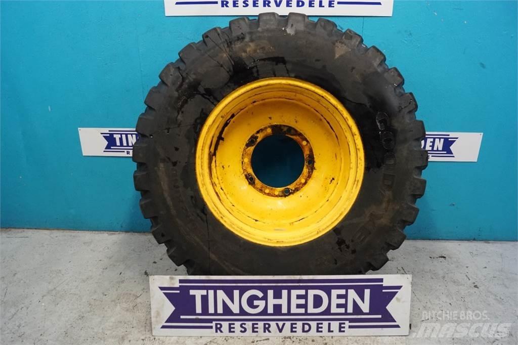  28 440/80R28 Reifen