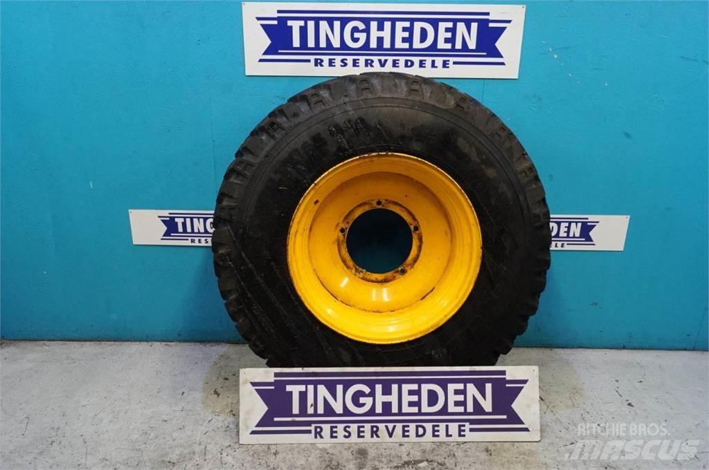  28 440/80R28 Reifen