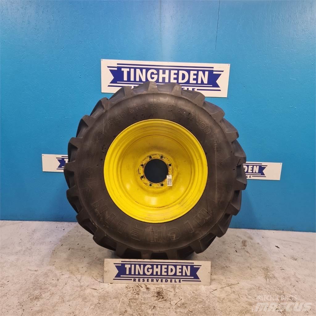 30 540/65 R30 Reifen