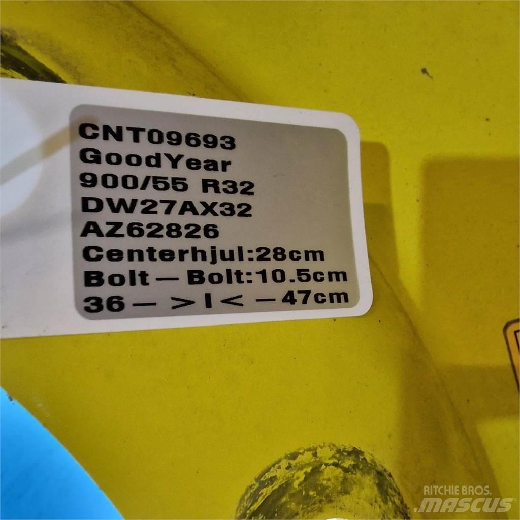  32 900/55 R32 Reifen