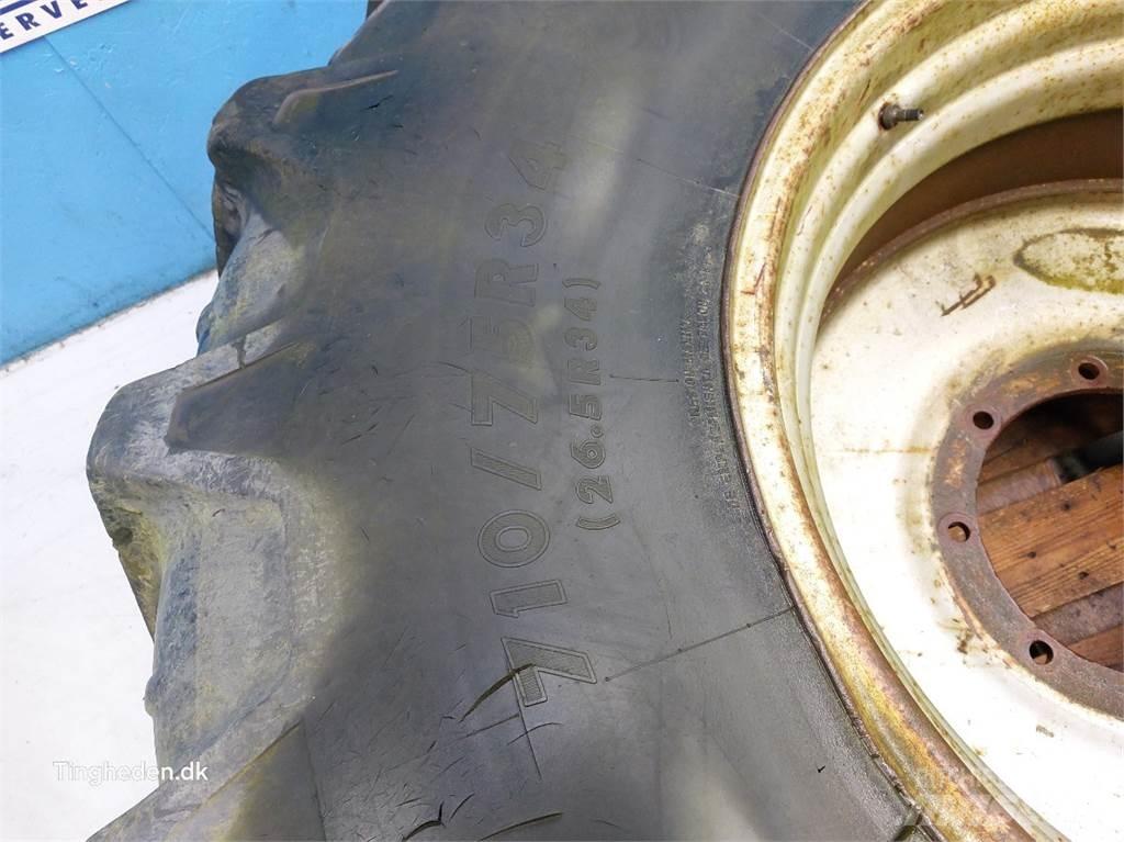  345 710/75 R34 Reifen