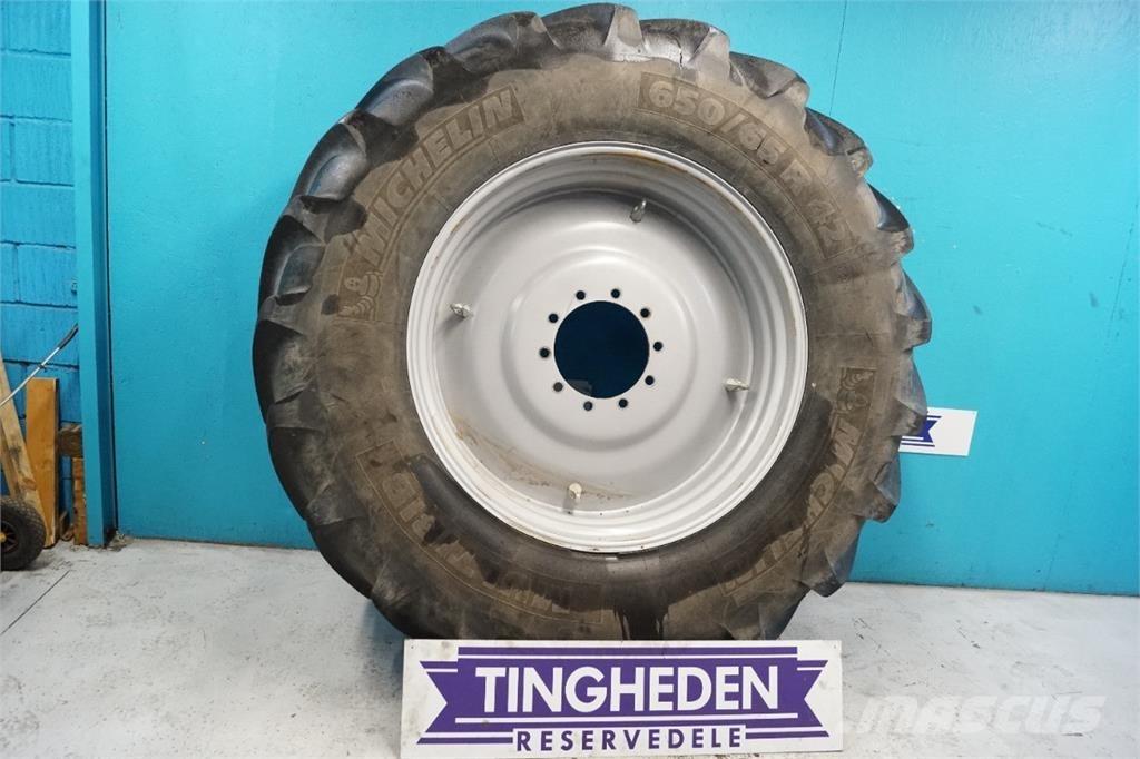  42 650/65R42 Reifen