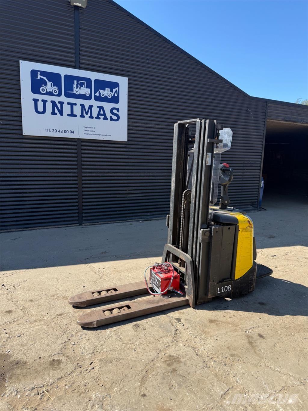 BT SPE125 Handgeführter Palettenstapler