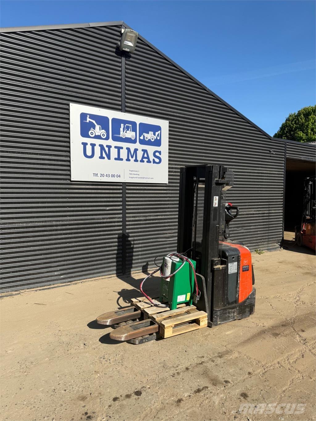 BT SPE160 Handgeführter Palettenstapler