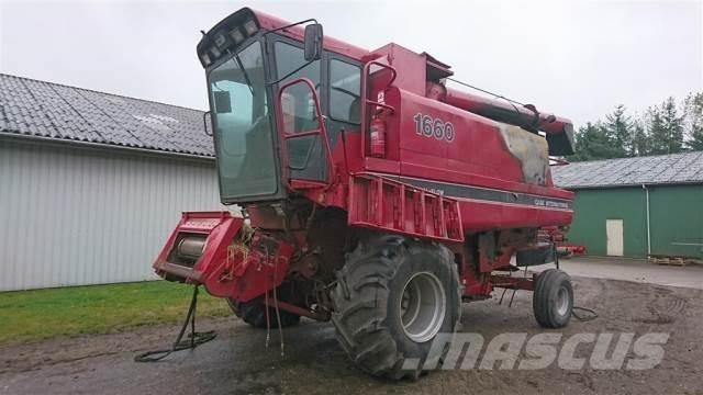 CASE 1660 Mähdrescher