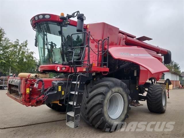 CASE 8010 Mähdrescher