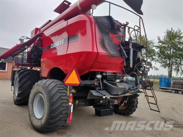 CASE 8010 Mähdrescher