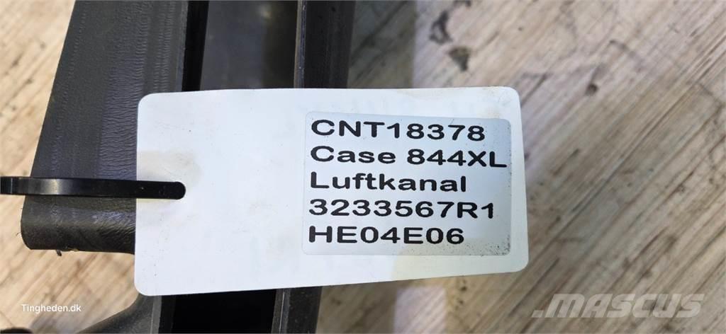 CASE 844XL Kabinen