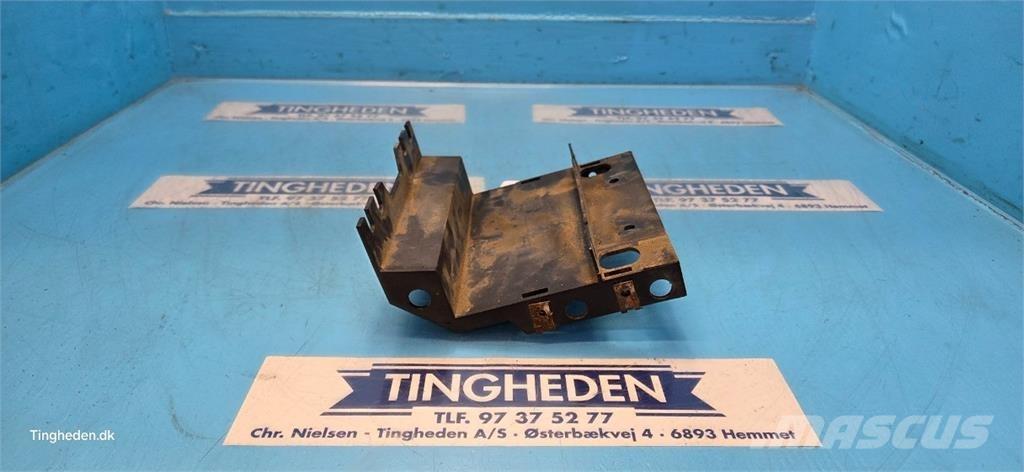 CASE 844XL Kabinen