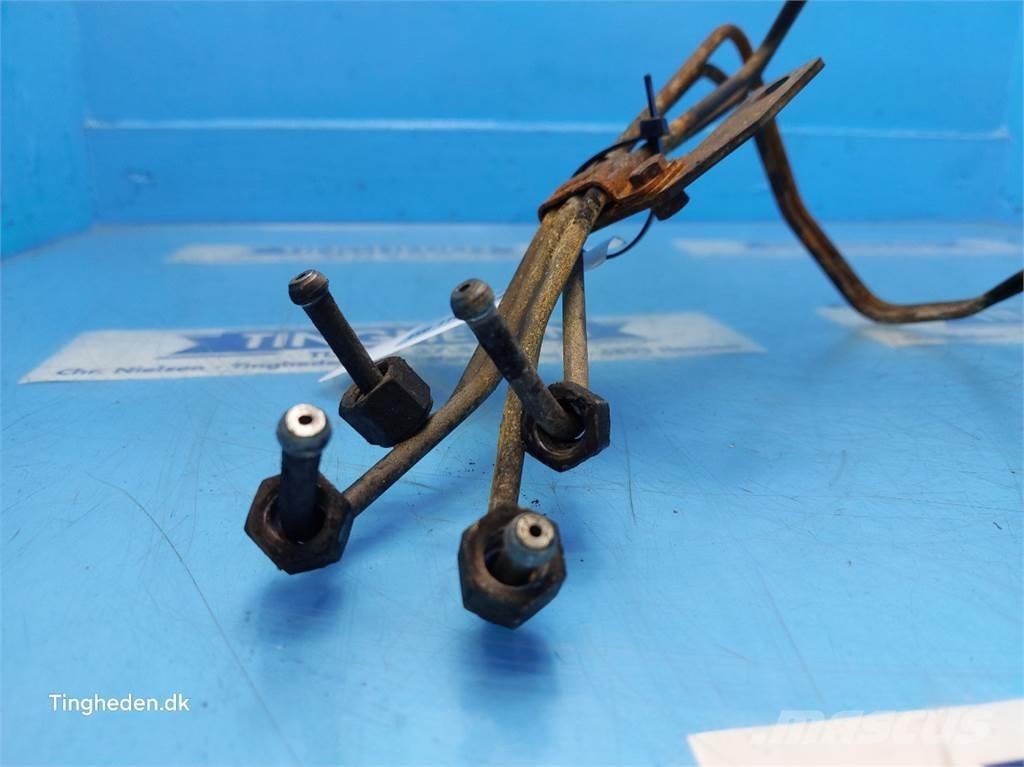 CASE Farmall 95A Motoren