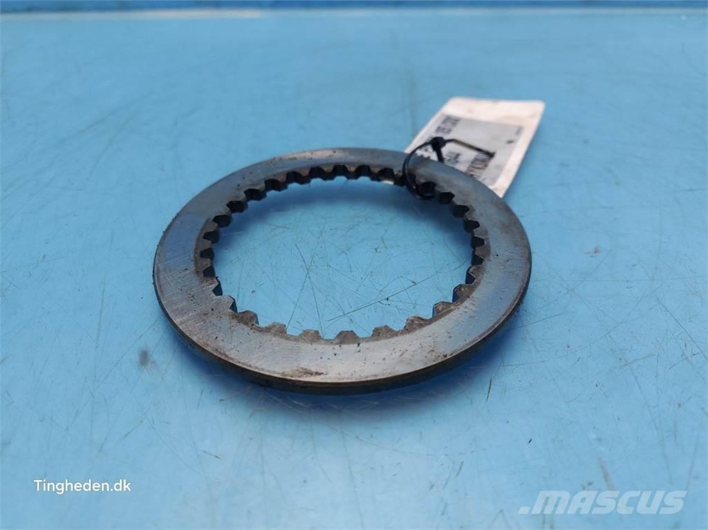 CASE Puma 185 Getriebe