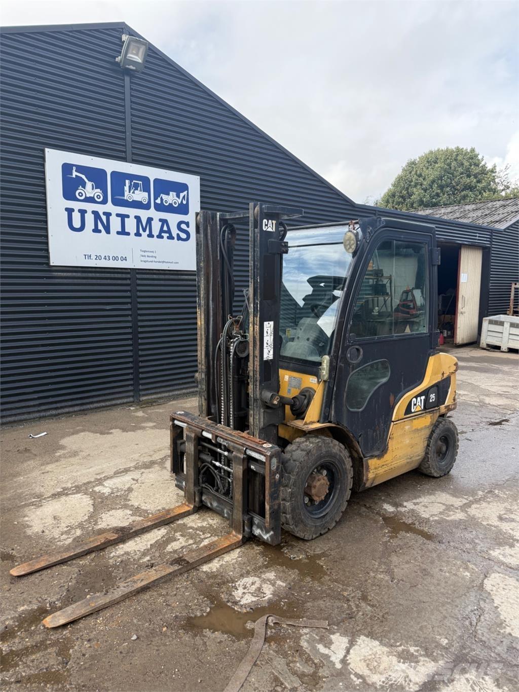 CAT DP25 Dieselstapler