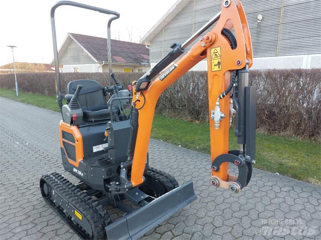 Develon DX10-7 Minibagger < 7t